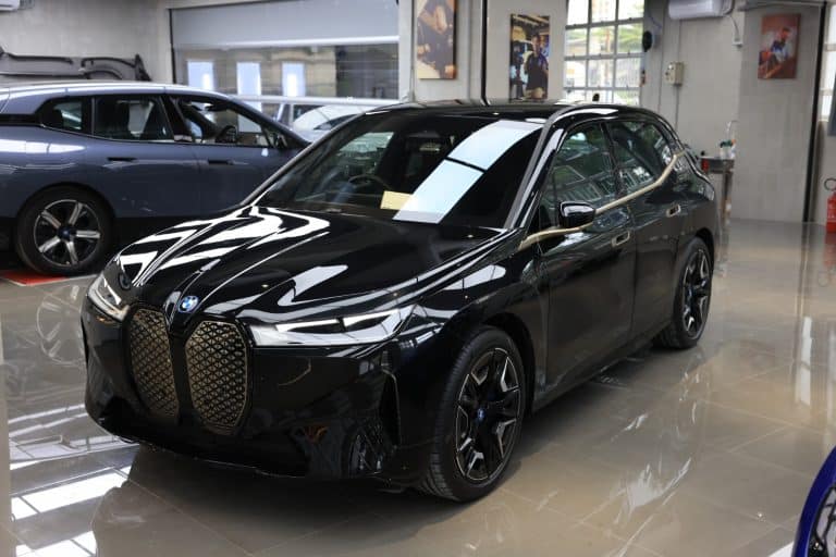 BMW iX 黑色 透明光面 PPS 前三四分