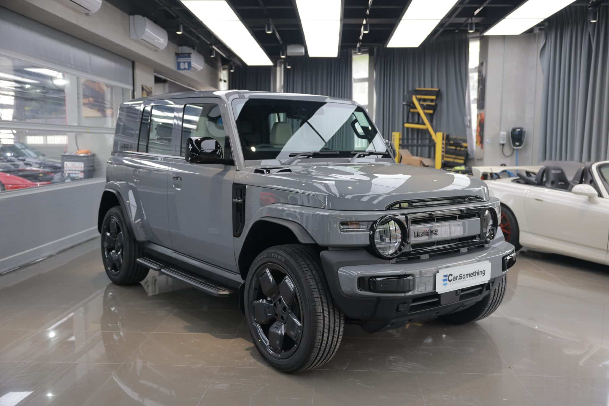 ICAUR V23 車頭複雜弧面 FEYNLAB SHP自癒聚合膜施工 - Car Something香港